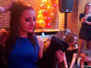 Club, Sesso di gruppo