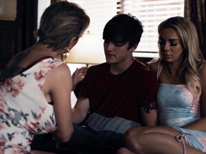 Incredible Threesome With Quite Bootyful Cowgirls Is Worth Your Wank Time